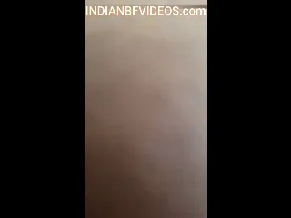 दादी उम्र की मोटी आंटी की देहाती चोदा चोदी और गांड चुदाई का पूरा हिंदी बीएफ वीडियो