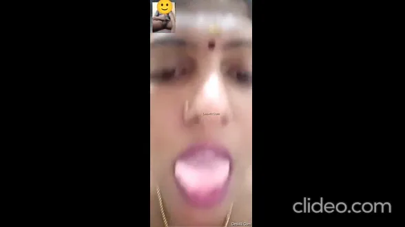 चार देसी लड़कियों ने वीडियो कॉल पर नंगी होकर चूत दिखाई MMS वीडियो — screenshot 4