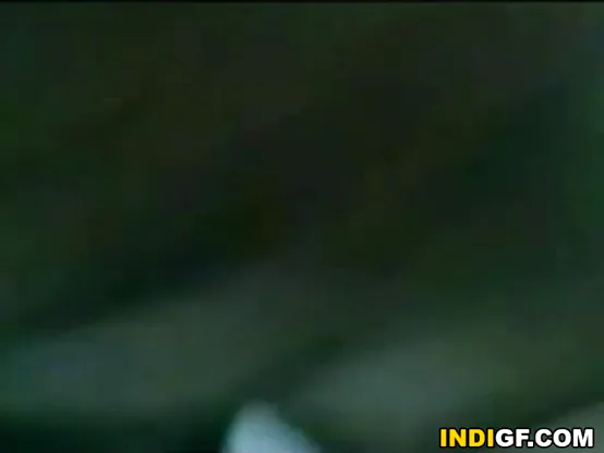 क्यूट क्लासमेट की चिकनी चूत बॉयफ्रेंड ने जोरदार चोदी वीडियो