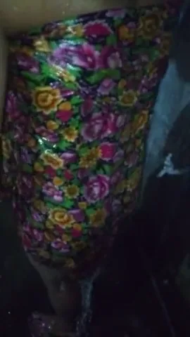 लंड हिलाकर घोड़ी बनकर चुदने वाली भाभी की देसी चूत चुदाई एमएमएस — screenshot 1