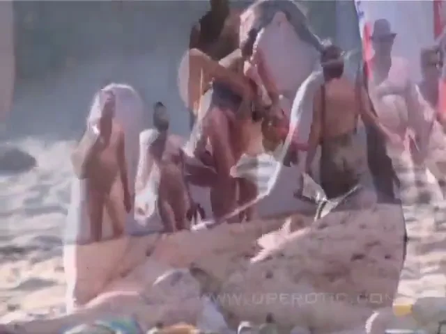 न्यूड बीच पर फिरंगी लड़कियों ने लगाया कामक्रीडा का बाजार अंग्रेजी बीएफ — screenshot 1