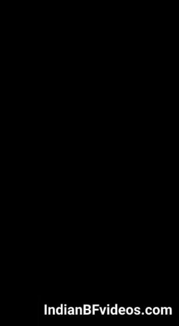 स्लिम विलेज वाइफ ने टांग उठाकर पति से चूत चुदवाई गांव की चुदाई वीडियो — screenshot 5