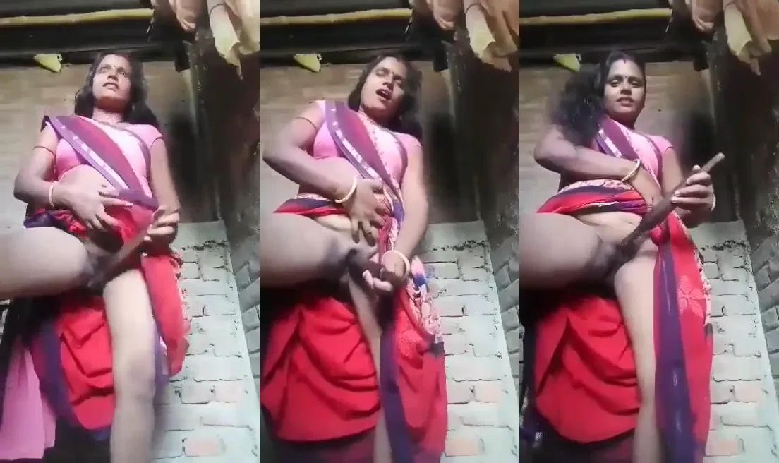 साड़ी उठाकर बुर में बेलन घुसाती भोजपुरिया भौजी हिंदी बीएफ वीडियो