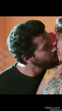 चार इंडियन लवर्स का जोश भरा किसिंग और रोमांस से भरपूर हिंदी बीएफ सेक्स वीडियो — screenshot 1