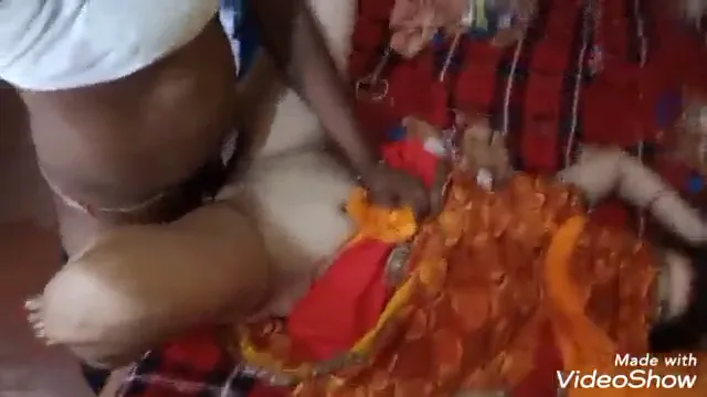 सोनी भाभी ने बेटे के ट्यूशन सर के बड़े लंड को चूत में लिया और चुदाई करवाई वीडियो — screenshot 3