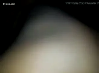कामवासना में डूबी बीवी ने पति का बदन चूमते हुए की देसी चुदाई — screenshot 2