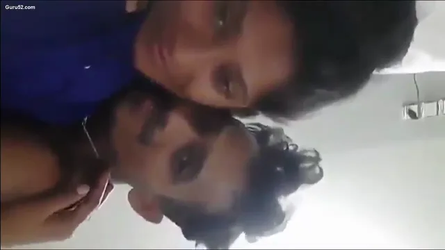 होटल में काम करती लड़की का सेक्सी माउथ फकिंग और लंड चूसने का वीडियो — screenshot 8