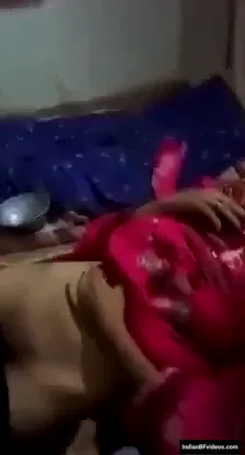 पाकिस्तानी बहनें एक दूसरे की चूत चाटकर लेस्बियन सेक्स करती हुईं वीडियो — screenshot 3