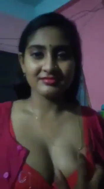 शालीन स्वभाव की भाभी को देवर ने नंगी करके जोरदार देसी सेक्स किया हिंदी बीएफ वीडियो — screenshot 1
