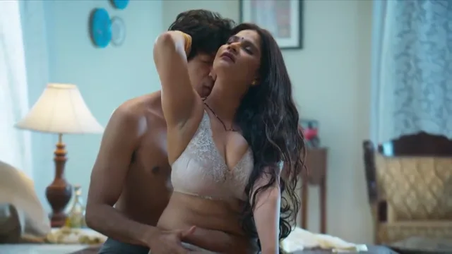 हॉट मल्लू भाभी के साथ उत्तेजक चूत चुदाई हिंदी ऑडियो बीएफ वीडियो — screenshot 7
