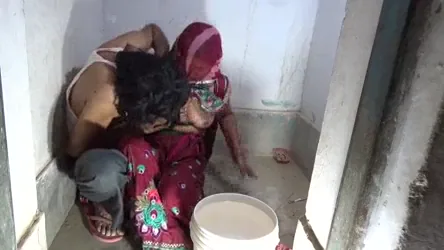 प्रेग्नेंट राजस्थानी बीवी की चूत गांड चुदाई देसी सेक्स वीडियो — screenshot 2