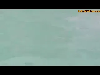 आंटी के साथ स्विमिंग पुल में नंगी चूत चुदाई का मस्ती भरा देसी सेक्स वीडियो — screenshot 10