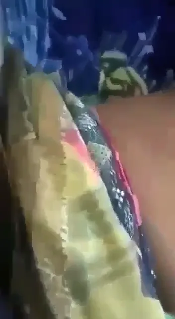 घरेलू बिहारी औरत ने घर में रंडी बनकर चूत चुदवाई देसी बीएफ सेक्स वीडियो — screenshot 3