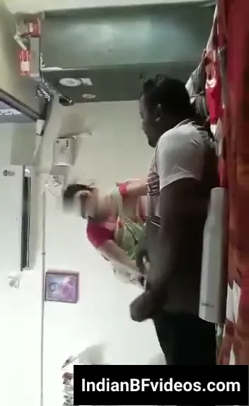 देवर भाभी की अलग अलग पोजीशन में हार्ड चूत चुदाई देसी सेक्स वीडियो — screenshot 10