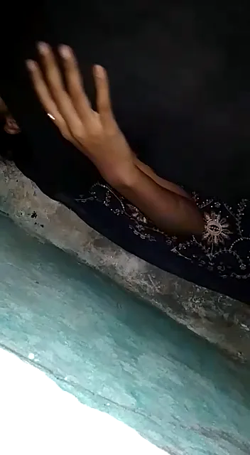 अत्यंत कामुक कराहों के साथ चुदती प्रेमिका बोली पानी बाहर निकाल दिया हिंदी बीएफ सेक्स — screenshot 5