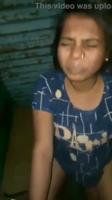 गांड मराई का दर्द झेलती पड़ोसी कुंवारी दीदी की देसी चुदाई वीडियो — screenshot 2