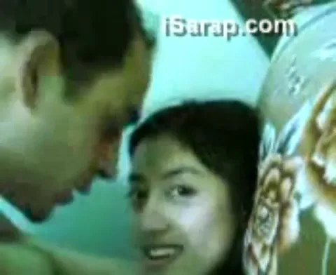 आदमी ने दोस्त की कॉलेज बेटी की चूत में लंड डालकर चोदा देसी बीएफ — screenshot 3