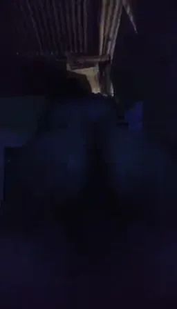 बॉयफ्रेंड के मुंह पर गांड रख चूत चटवाई और लंड चूसी लड़की का वीडियो — screenshot 9