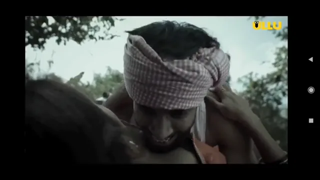 चरवाहे ने चालाकी से भगतराम की प्यासी जवान लुगाई को चोदा देहाती चुदाई — screenshot 5