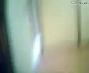 पहली बार लंड चूसने में शर्मा रही तमिल ऑफिस लड़की MMS वीडियो — screenshot 1