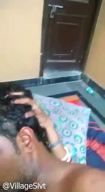 इंडियन मैरिड कपल का पूरा नंगा सेल्फी देसी चूत चुदाई वीडियो — screenshot 3