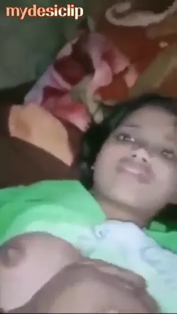बहनोई ने छोटी साली की तंग चूत चोदकर चुदाई का दर्द दिया देसी भाभी साली हिंदी बीएफ सेक्स — screenshot 5