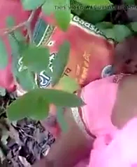 बिहारी भौजी खुले में लवर से चुदवाई बोला लोलीपोप लगेगा देसी सेक्स — screenshot 2