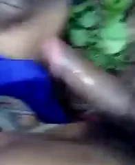 बिहारी भौजी खुले में लवर से चुदवाई बोला लोलीपोप लगेगा देसी सेक्स — screenshot 5