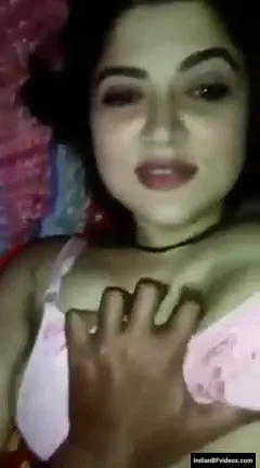 खूबसूरत बंगाली अदाकारा स्राबंती चैटर्जी का वायरल देसी सेक्स MMS ब्लू फिल्म वीडियो — screenshot 2