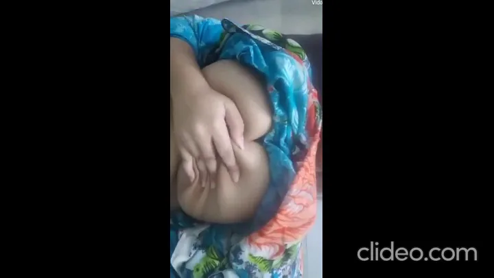 पांच इंडियन लड़कियों ने अपने बड़े बूब्स दिखाकर सेक्सी डांस किया वीडियो