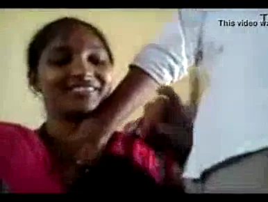 शरमाती स्टूडेंट ने टीचर का लंड निकालकर चूसा देसी बीएफ वीडियो — screenshot 2