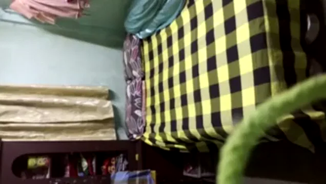 जवान भतीजी को चाचा ने जोर जोर से चोदा देसी चोदाचोदी हिंदी बीएफ वीडियो — screenshot 10