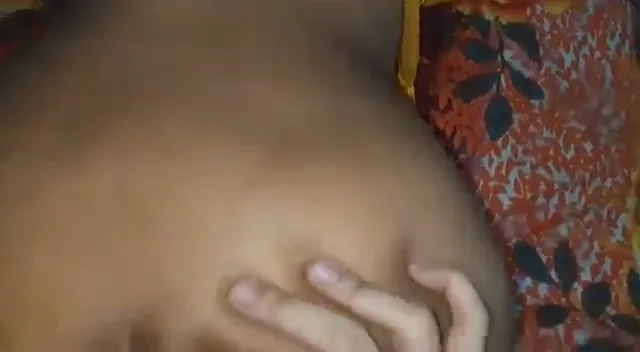 बड़ी गांड वाली बीवी की डॉगीस्टाइल चुदाई में मोटा लंड घुसाने वाला देसी बीएफ वीडियो — screenshot 5