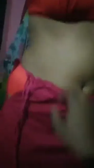 सिर पर पल्लू ओढ़ी देसी भाभी को देवर ने जबरदस्ती नंगा करके गांड और चूत चोदी हिंदी बीएफ — screenshot 4
