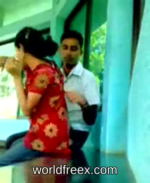 देसी कॉलेज लवर्स का रोमांचक सेक्स एमएमएस वीडियो हिंदी बीएफ देहाती चुदाई — screenshot 1