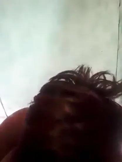 गुवाहाटी लड़की की कोमल चूत चोदी देसी गांव की क्लिप्स वीडियो — screenshot 4
