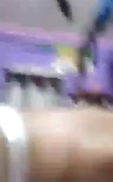 घर में अकेली बहु ने साड़ी उठाकर चूत और चुचे दिखाए देसी MMS — screenshot 4