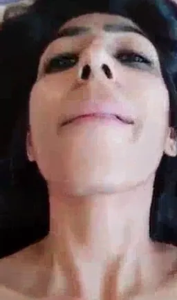 चिकनी चूत वाली मरवाई गर्ल की वेबकैम पर नंगी चुदाई वीडियो — screenshot 3