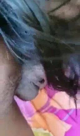 चिकनी चूत वाली मरवाई गर्ल की वेबकैम पर नंगी चुदाई वीडियो — screenshot 9