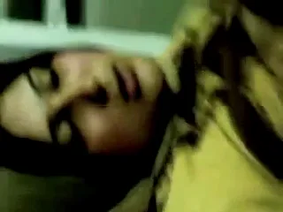 विधवा बिग बूब्स मुस्लिम नर्स आंटी की देसी चुदाई वाली ब्लू फिल्म वीडियो — screenshot 5