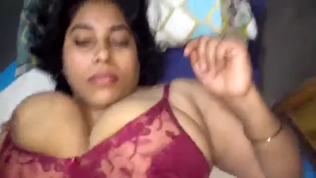 बिग बूब्स मुस्लिम आंटी की रखेल चूत चुदाई का पूरा ब्लू फिल्म वीडियो — screenshot 6