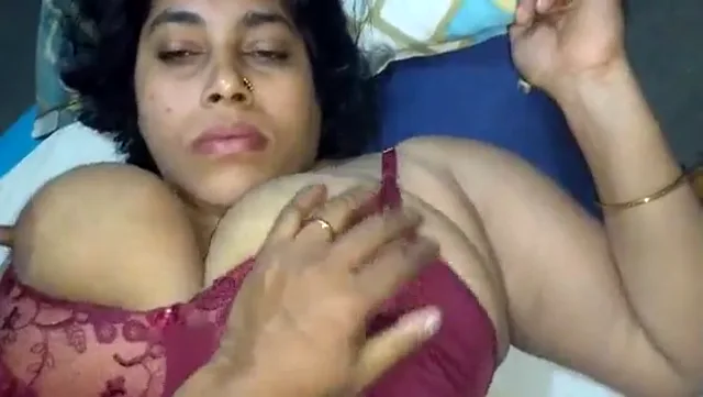 बिग बूब्स मुस्लिम आंटी की रखेल चूत चुदाई का पूरा ब्लू फिल्म वीडियो — screenshot 10