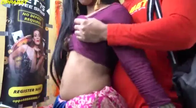 कॉलेज बॉय ने अपनी उम्र से छोटी सौतेली मां के बड़े चुचे दबाकर चूत चोदी हिंदी बीएफ — screenshot 3