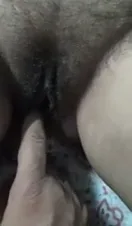 कामवाली चाची की मोटी चूत को लंड से भरकर चोदने वाली देसी चुदाई वीडियो — screenshot 1