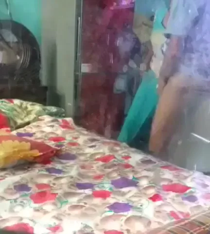 रखेल भाभी को अंकल ने घर में चोदा चूत गांड चुदाई हिंदी बीएफ वीडियो — screenshot 8