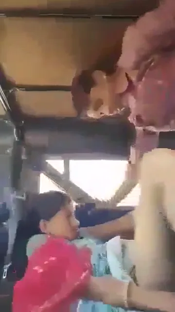 राजस्थानी साली को जीप में चोदा वीडियो — screenshot 9