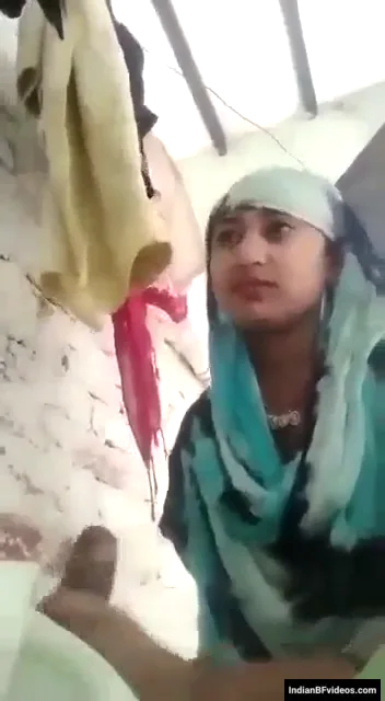 मुस्लिम बहन छोटे भाई के बडे लंड को चूसकर चुदाई देसी बीएफ वीडियो — screenshot 4
