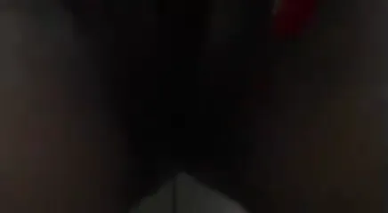 लॉकडाउन में देसी सेक्रेटरी ने बॉस के लिए चूत में ऊंगली डालकर बनाया सेक्सी हिंदी बीएफ वीडियो — screenshot 4