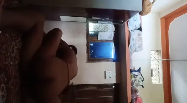 सेठ ने गांव वाली देसी लड़की की मस्त चूत चोदकर चुदाई की ब्लू फिल्म — screenshot 3