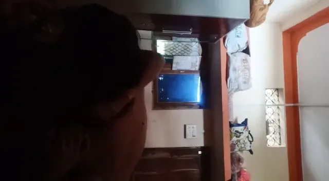 सेठ ने गांव वाली देसी लड़की की मस्त चूत चोदकर चुदाई की ब्लू फिल्म — screenshot 7